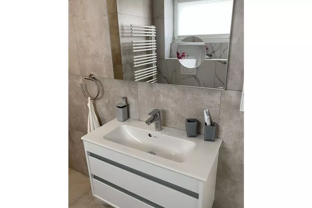 301083-Bathroom