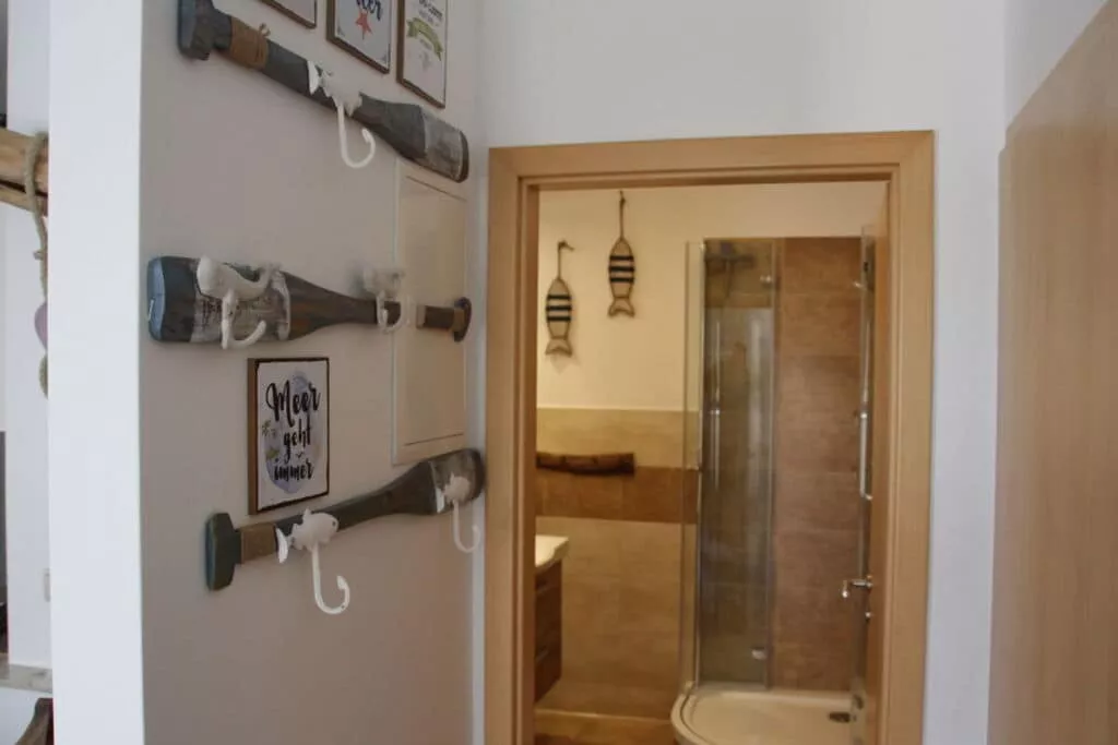 284614-Bathroom