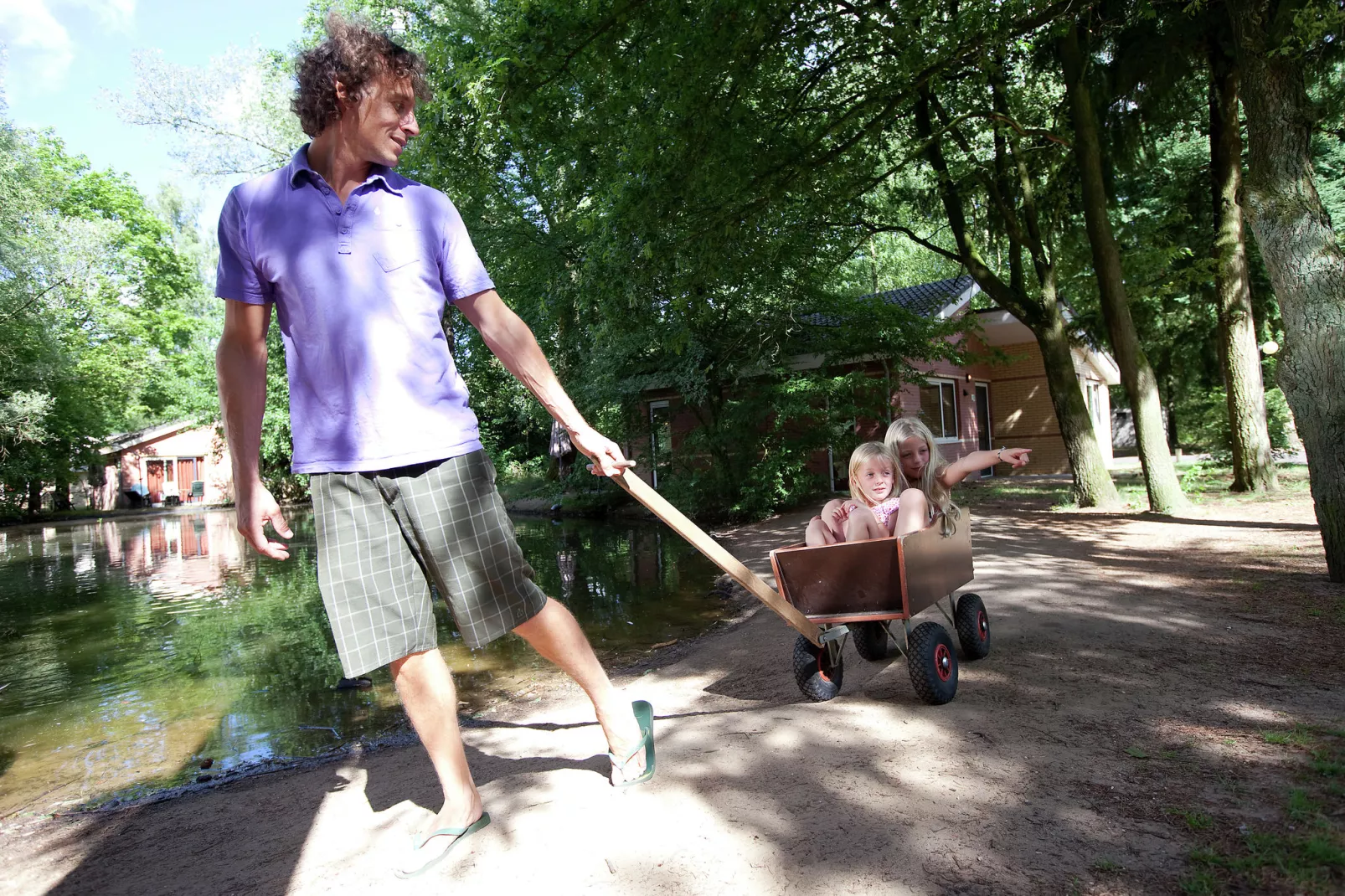 Vakantiepark de Berkenhorst 7-Parkeinrichtungen
