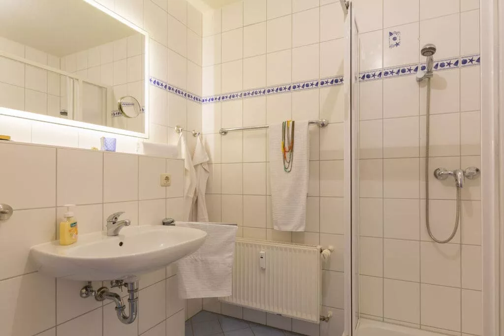 295764-Nicht getaggt