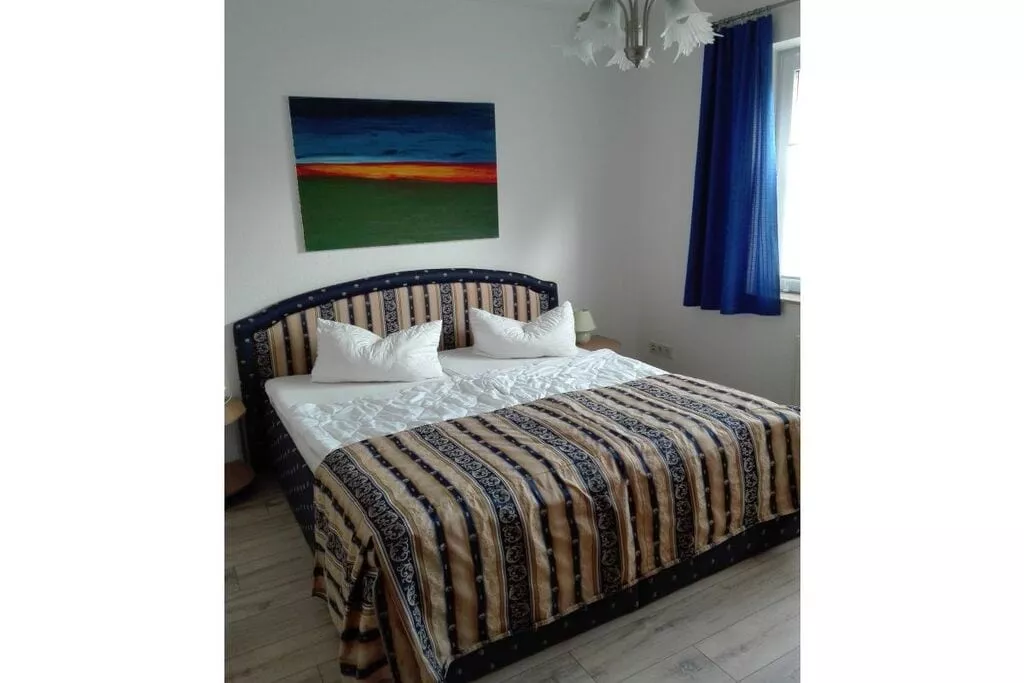 25068-Schlafzimmer