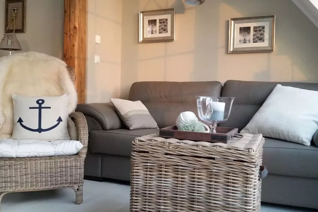 216706-Living room