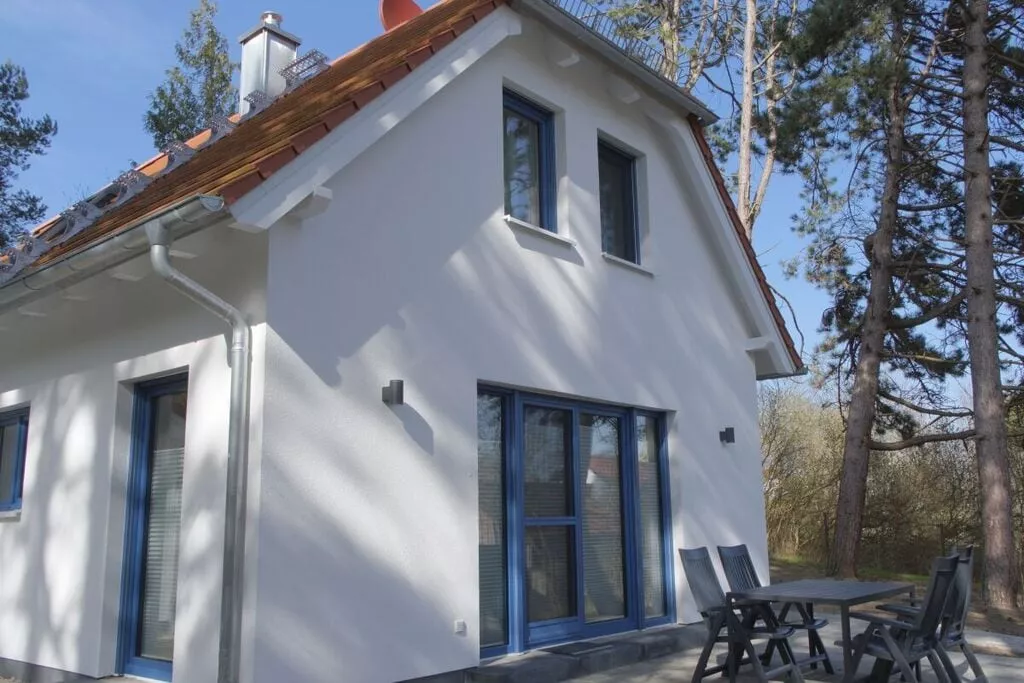 408423-View