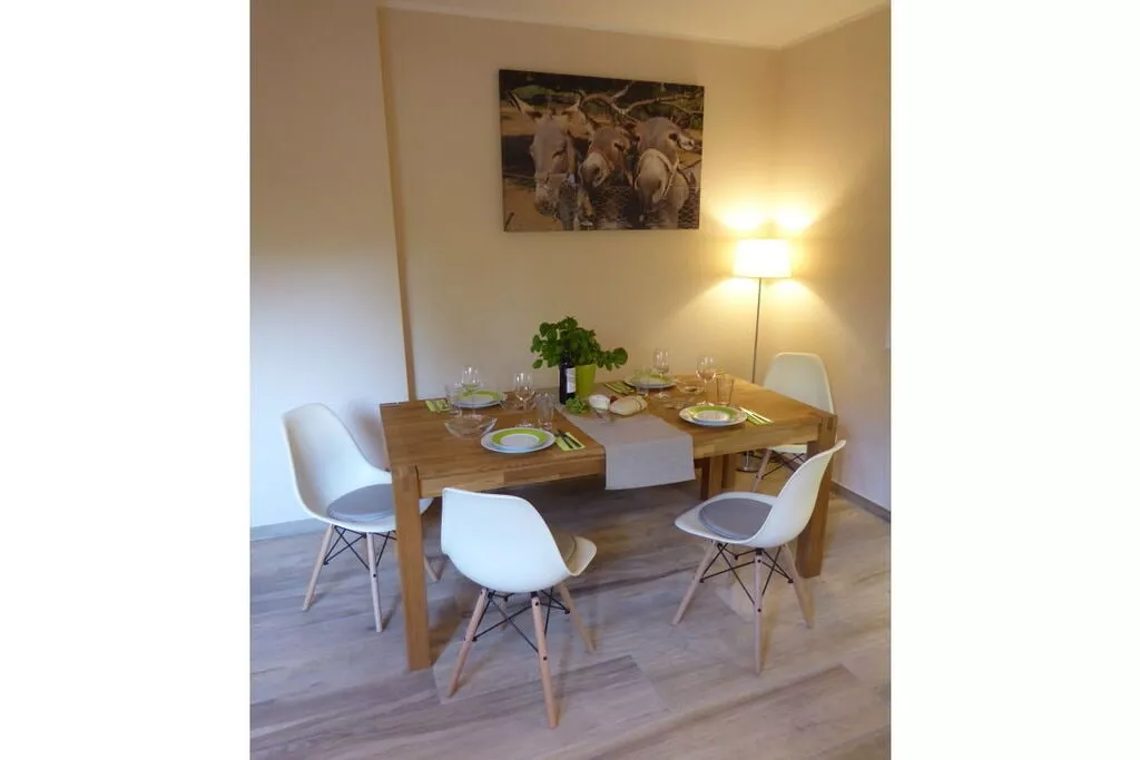 239769	-Dining room