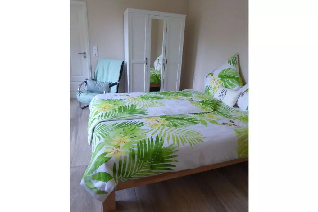 239769	-Bedroom