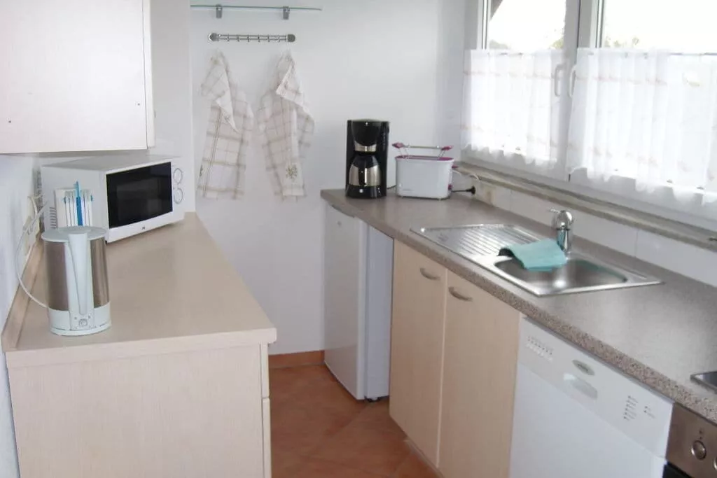 103876-Kitchen