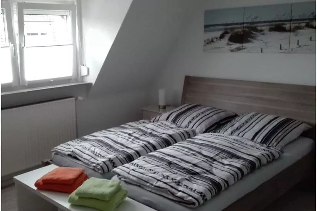 103876-Bedroom