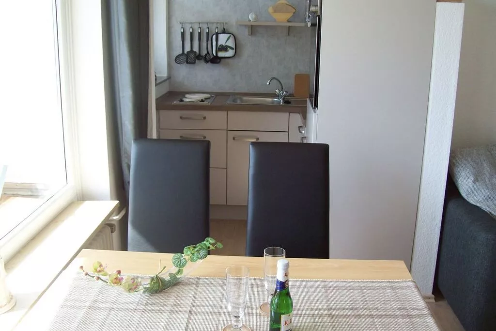 220491-Dining room