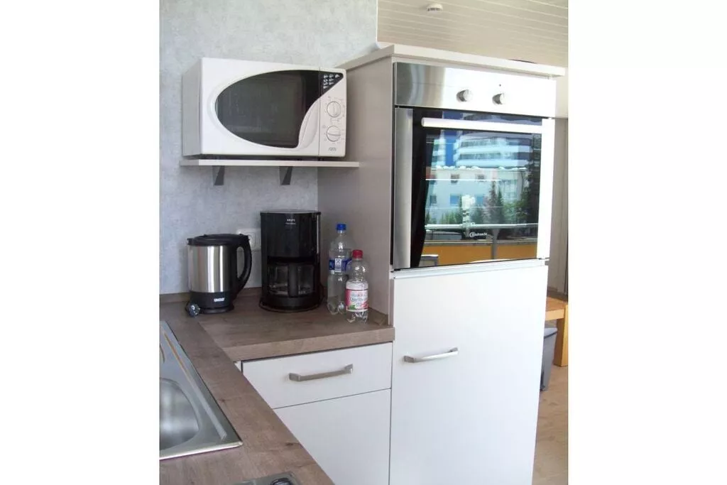 220491-Kitchen