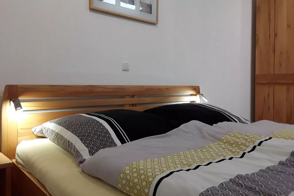 220491-Bedroom