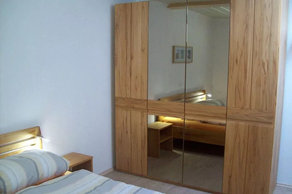 220491-Bedroom