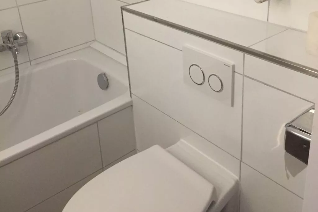 118122-Bathroom