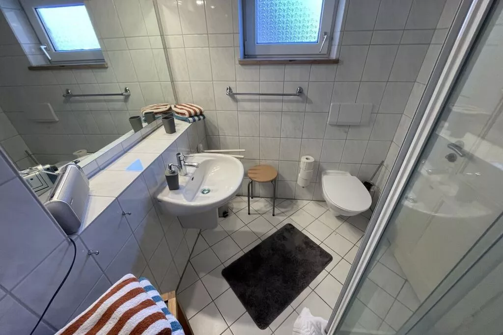 438371-Bathroom