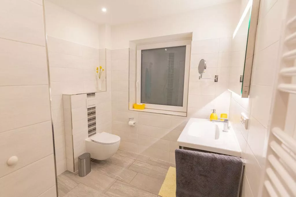 425570-Bathroom