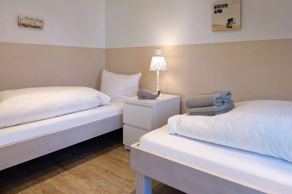 145681-Bedroom