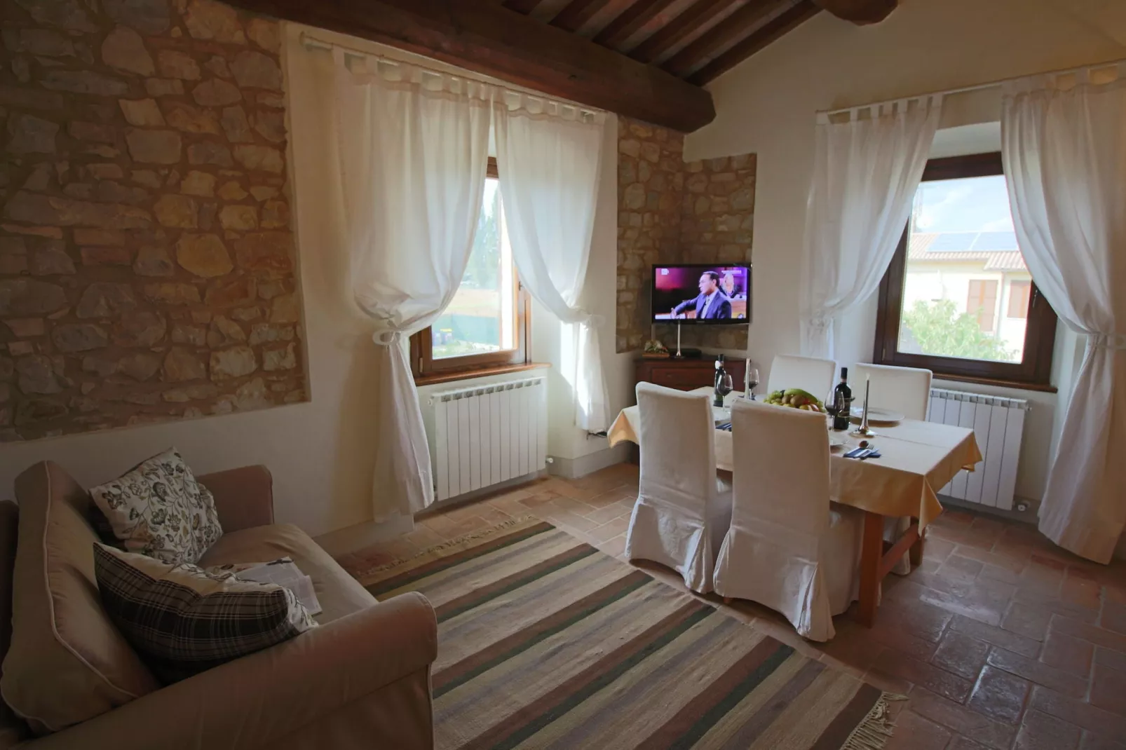 Bel Tramonto-Living room