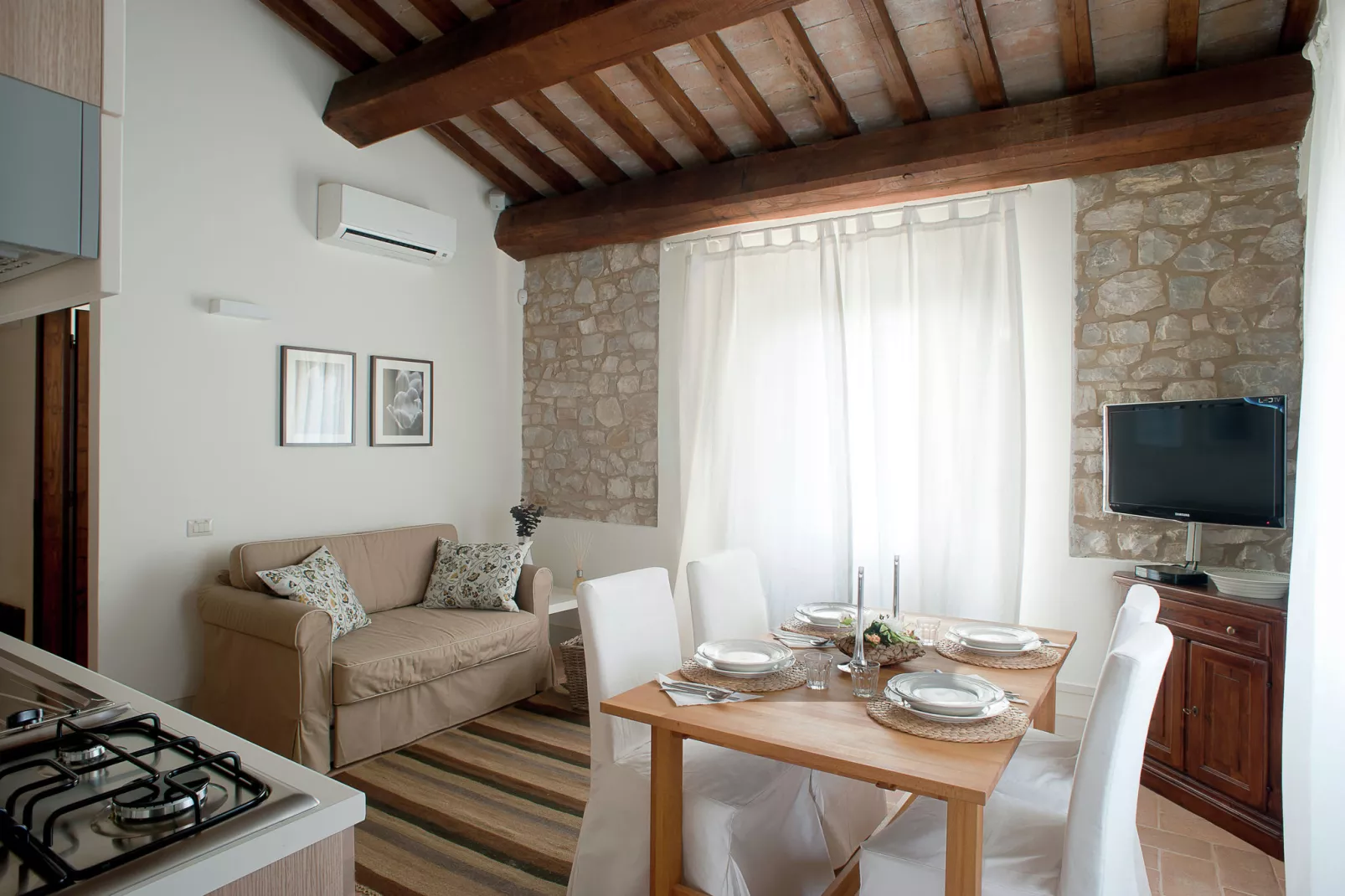 Bel Tramonto-Living room