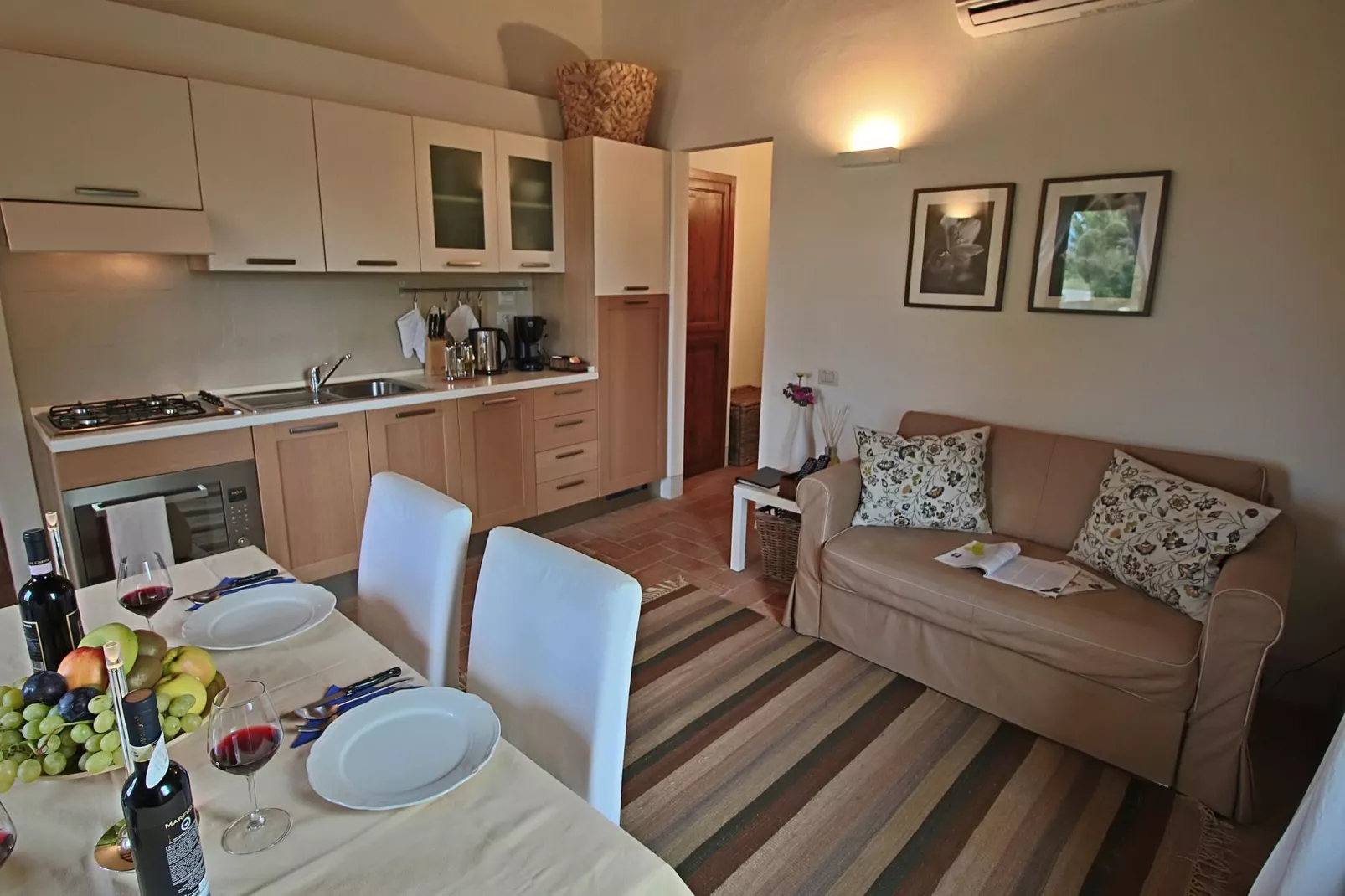 Bel Tramonto-Dining room