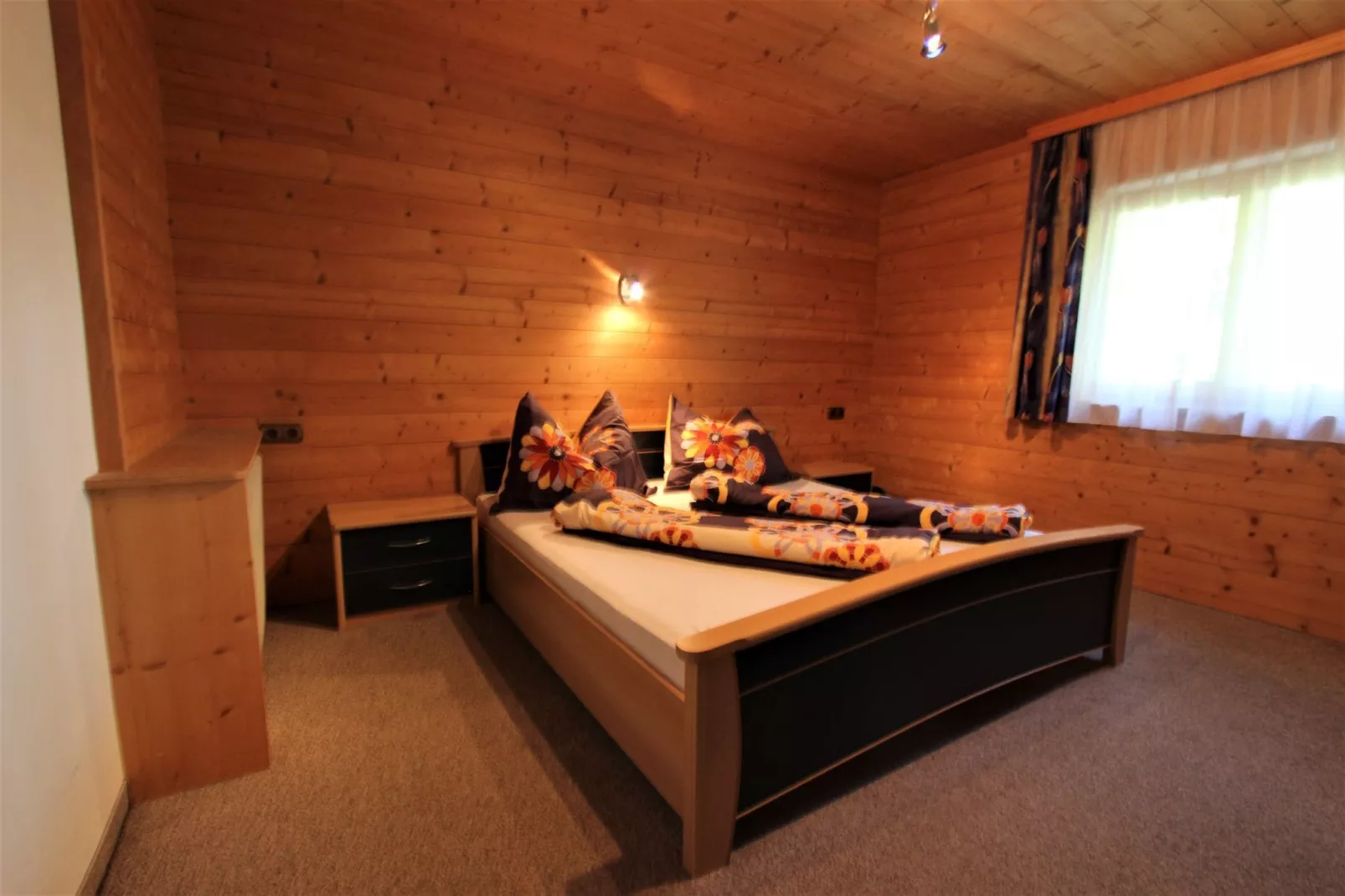 Eileen I-Bedroom