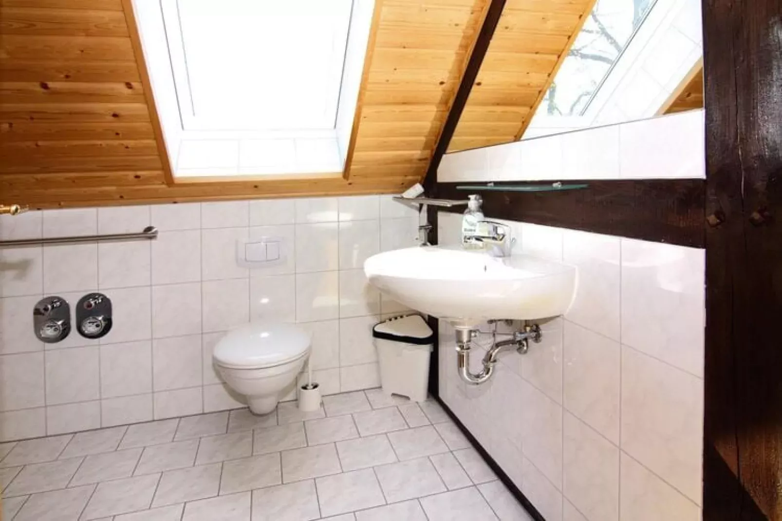 App Alte Schmiede-Bathroom