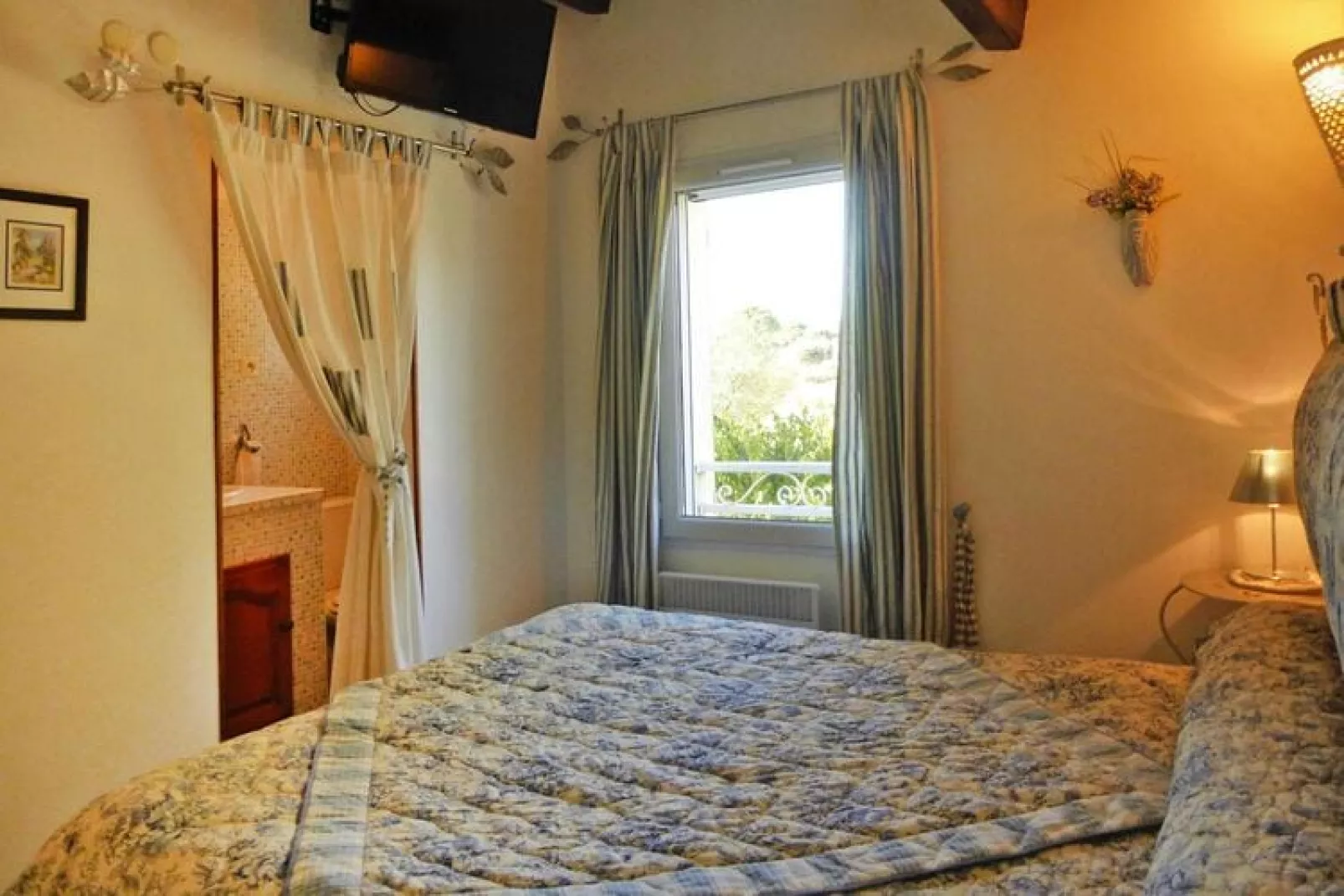 Ferienhäuschen in Bellegarde / La Pichoulino-Bedroom