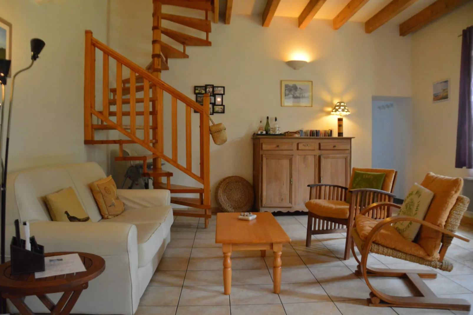 Londefort-Living room