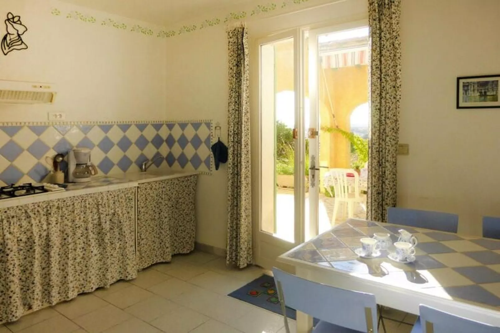 Ferienwohnung in Bellegarde / Les Santolines-Kitchen