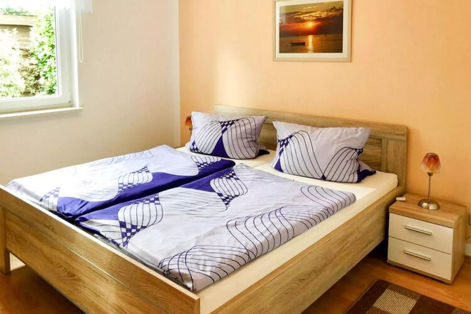 Doppelhaushälfte links-Bedroom