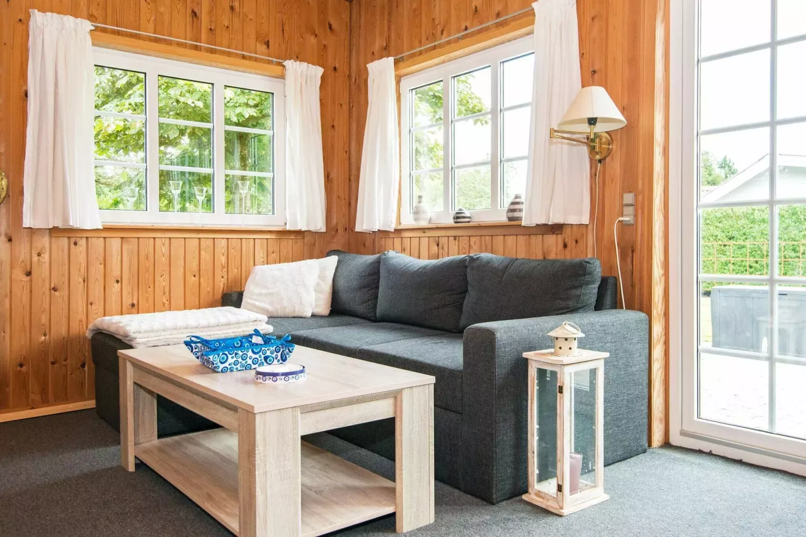 Tranquil Cottage near Kvie Lake-By Traum-Indoor