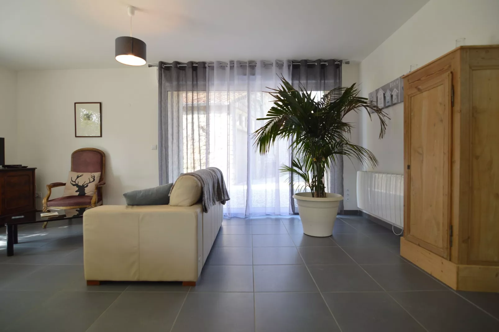 Sainte Godeleine-Living room