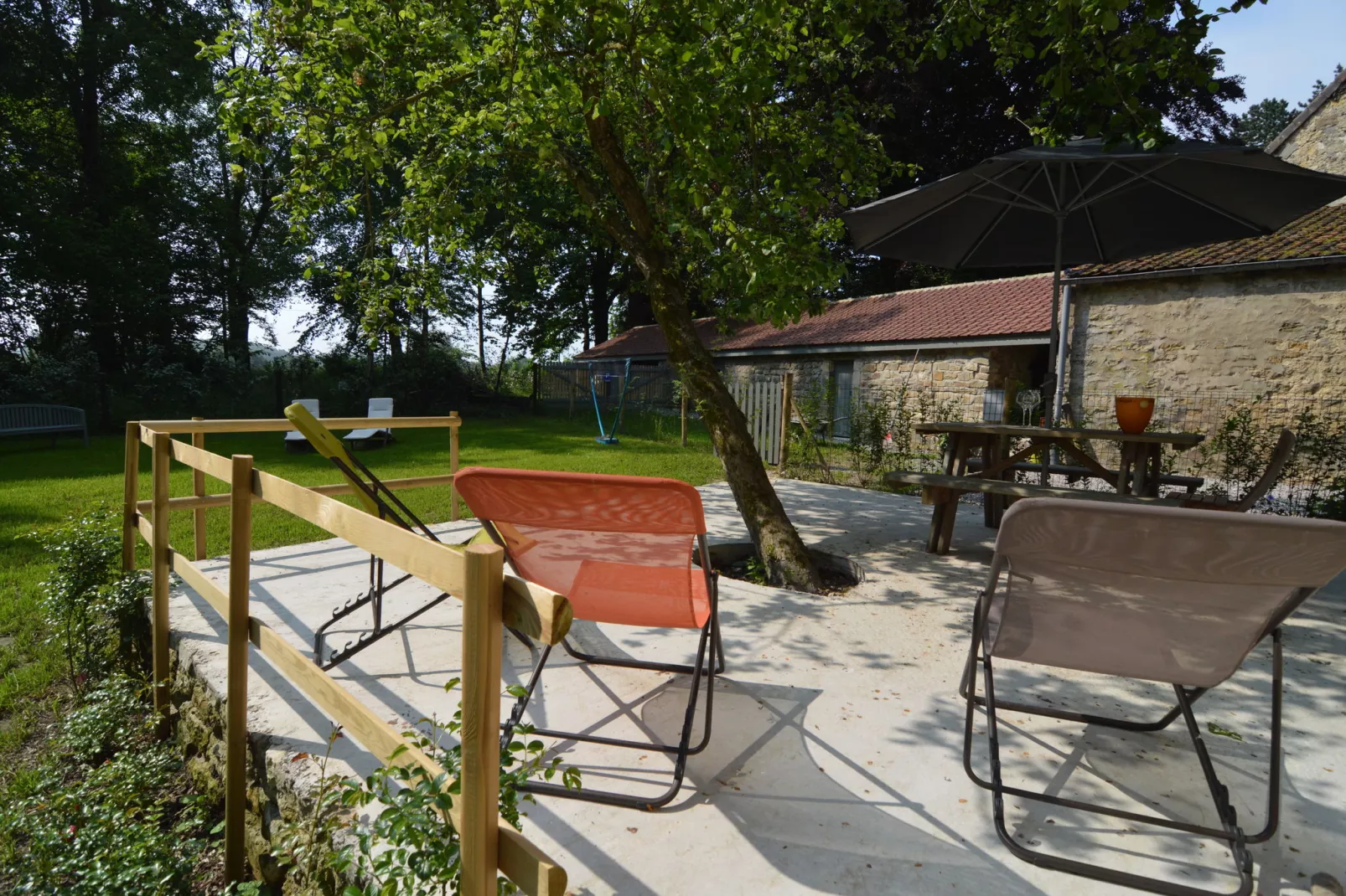 Sainte Godeleine-Terrace balcony