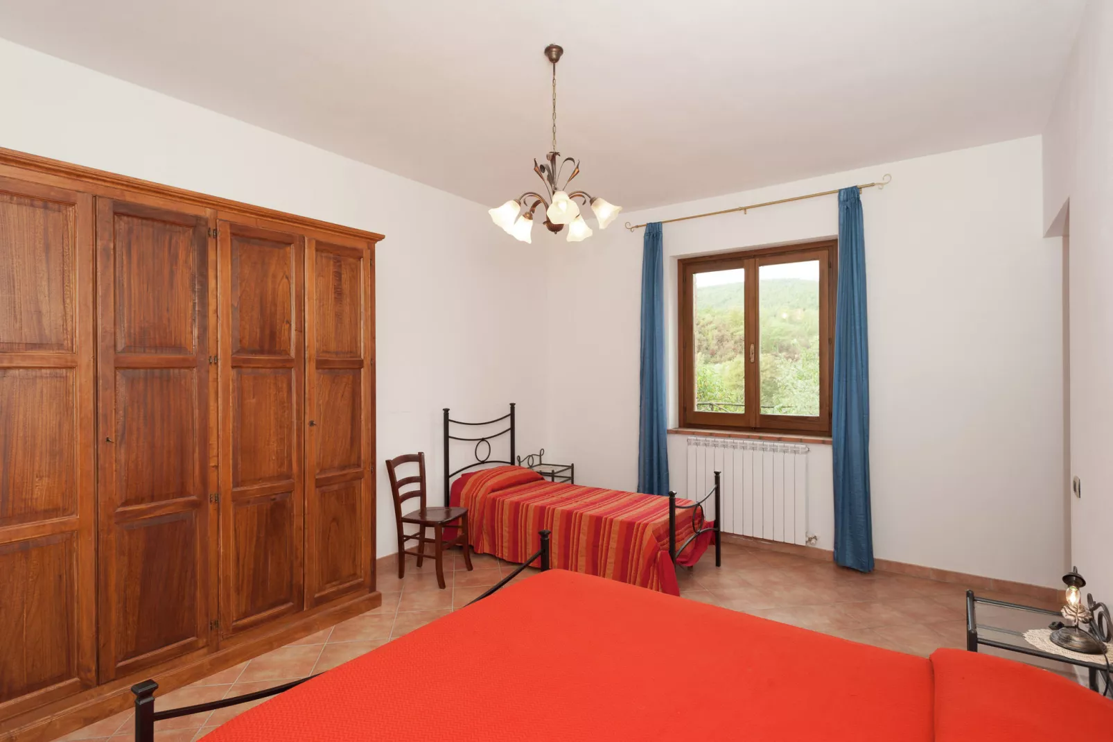 Nerone-Bedroom