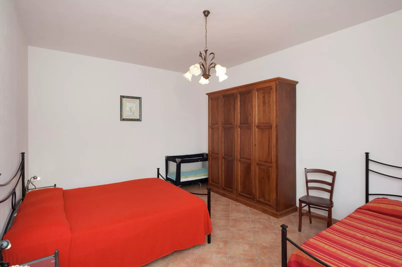 Nerone-Bedroom