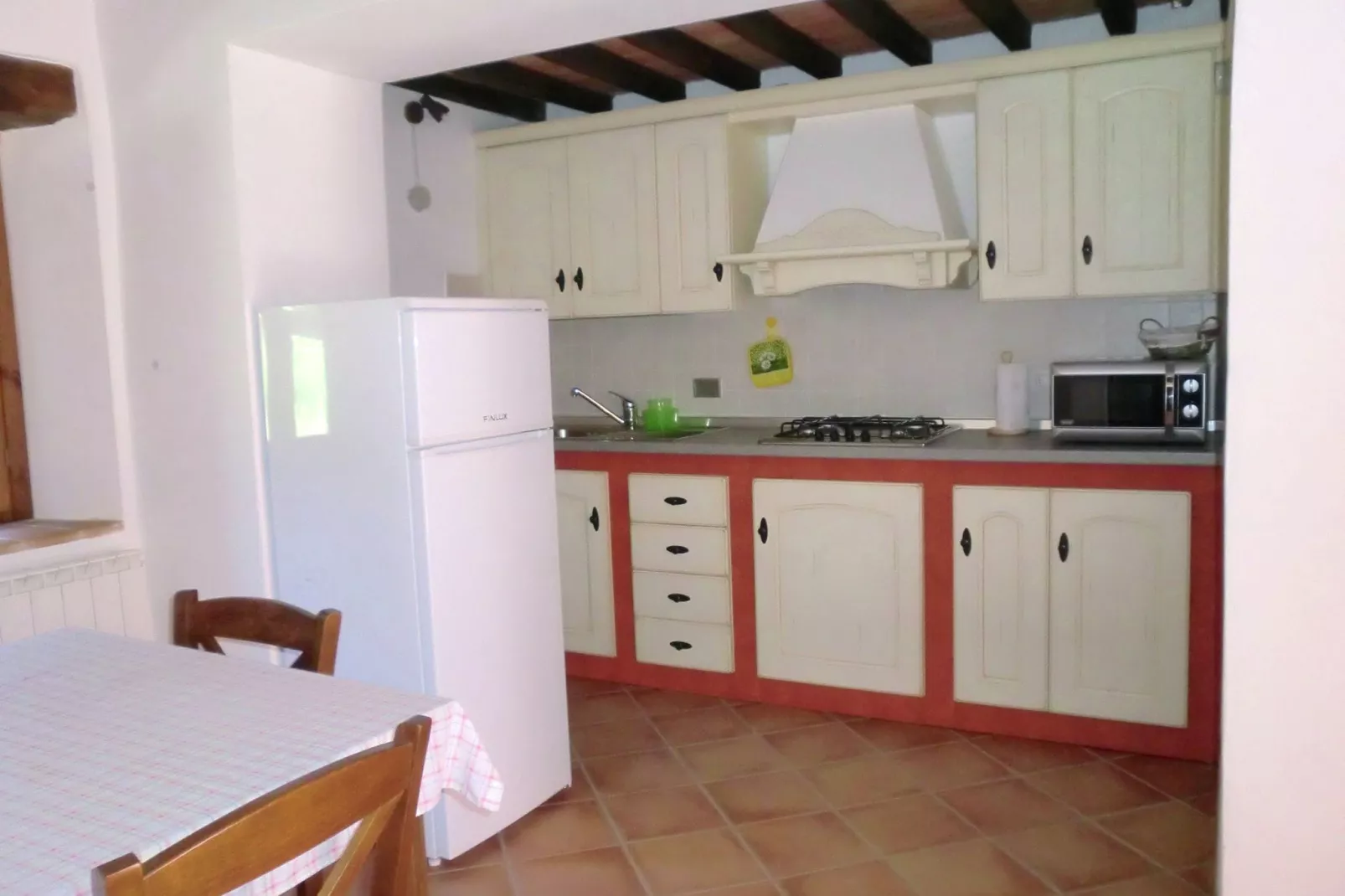 Salvia-Kitchen