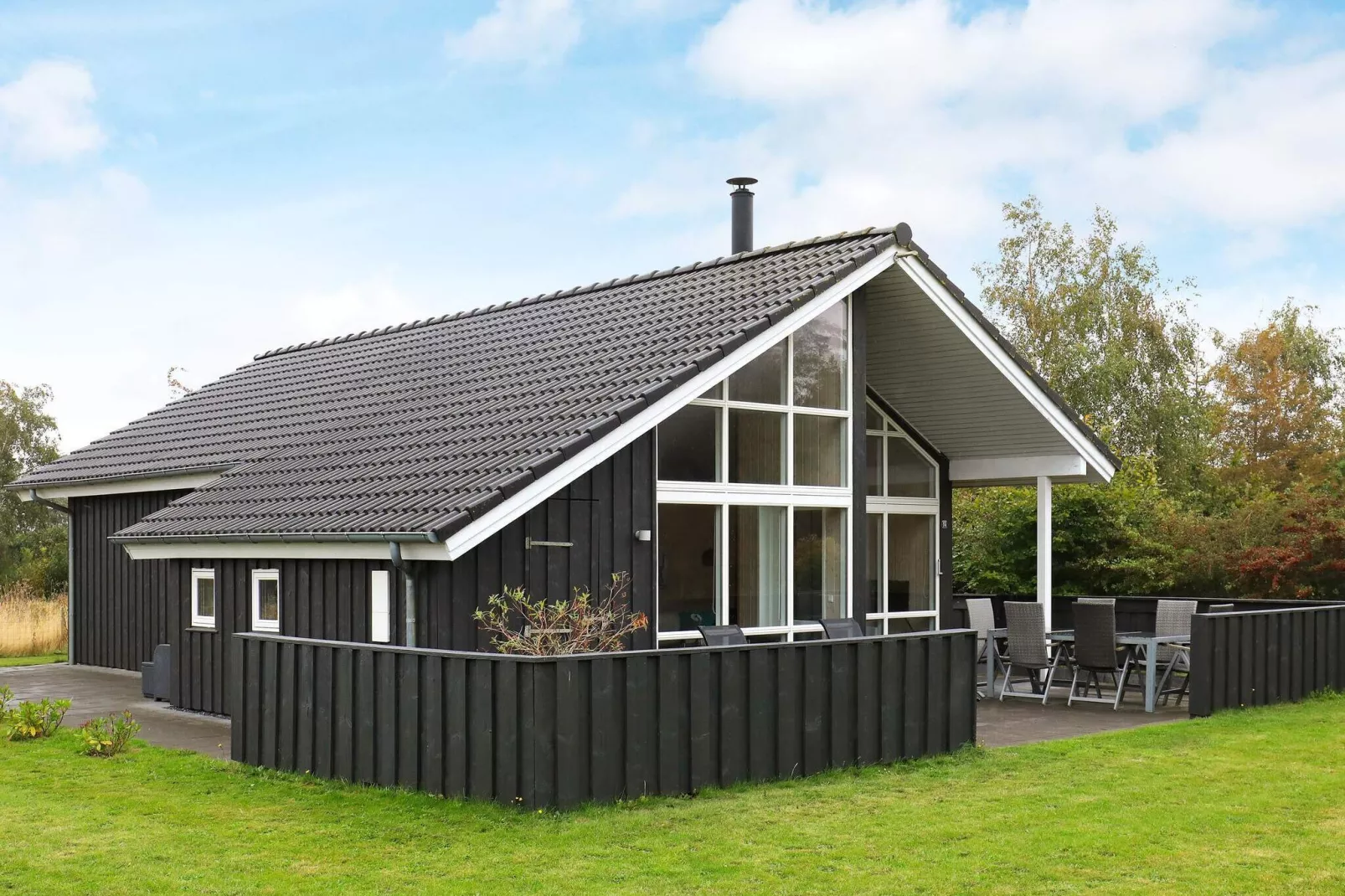 6 person holiday home in Humble-Outdoor