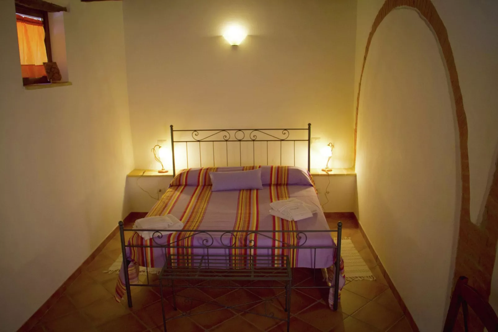 Lavanda-Bedroom