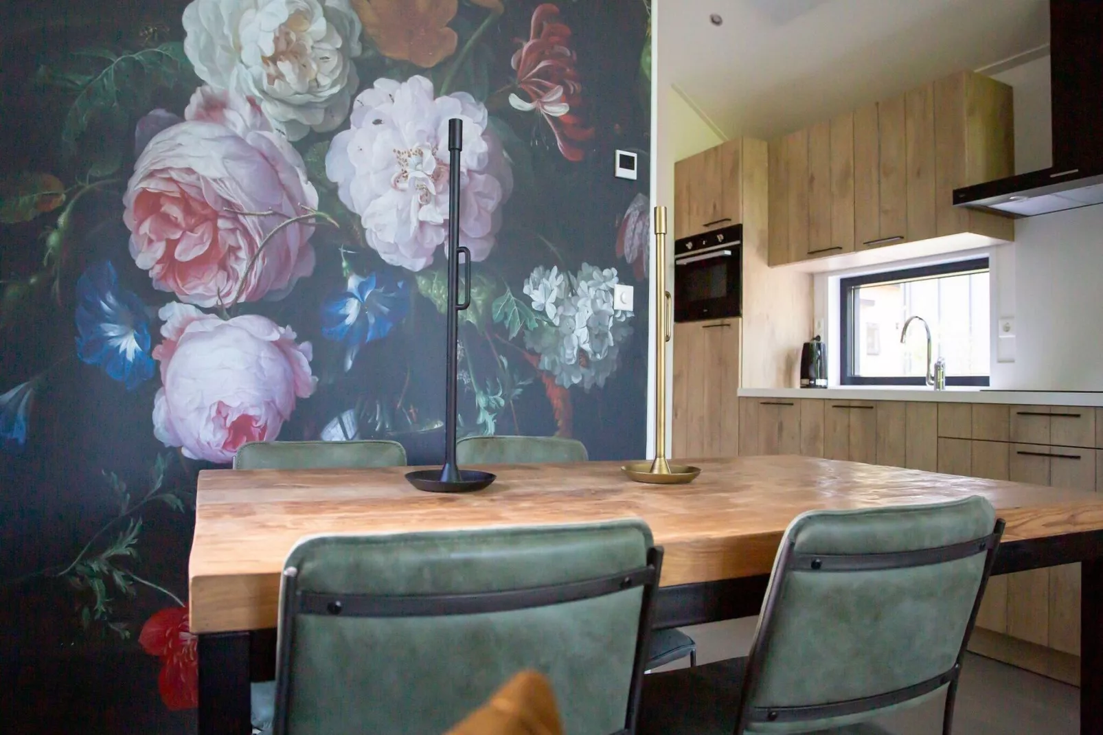Vakantiepark De Thijmse Berg 14-Living room
