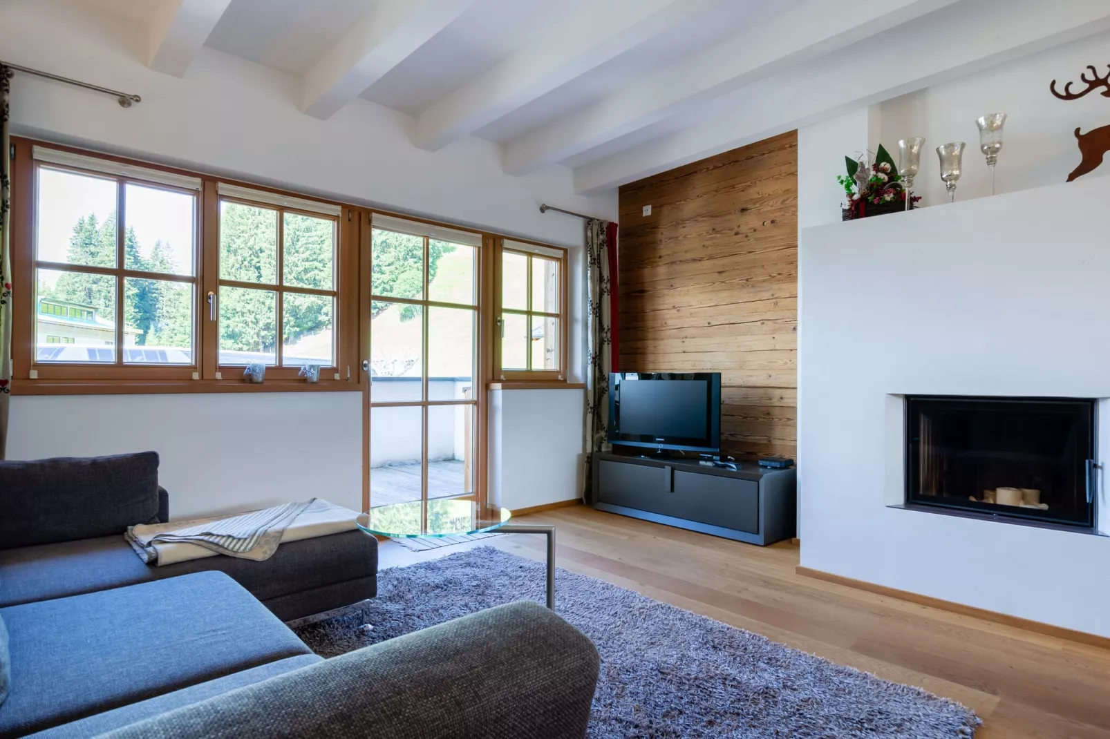 Panorama Chalet 18-Living room