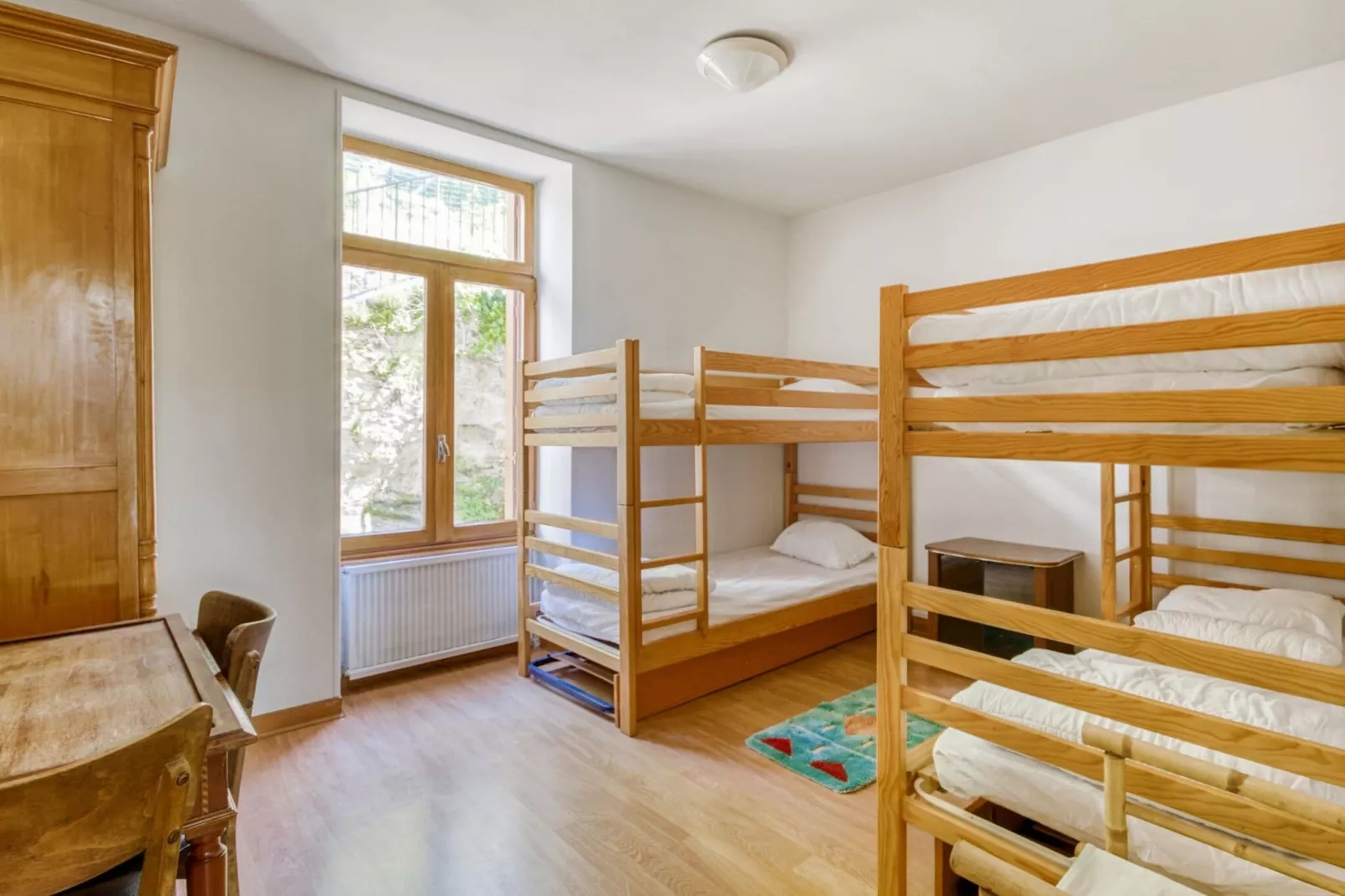 Le gite du parc du Volcan de grande capacité-Schlafzimmer