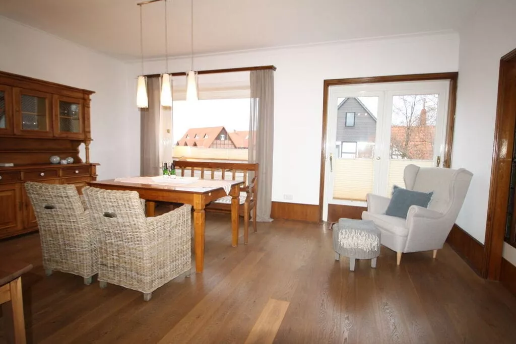 283843-Salle à manger