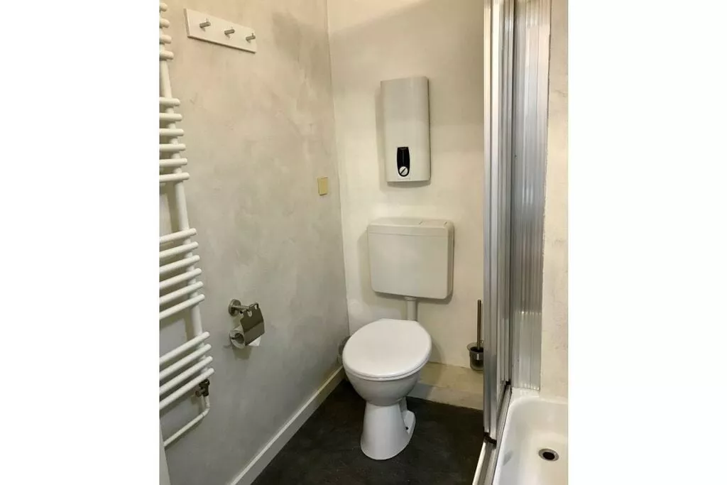 257303-Bathroom