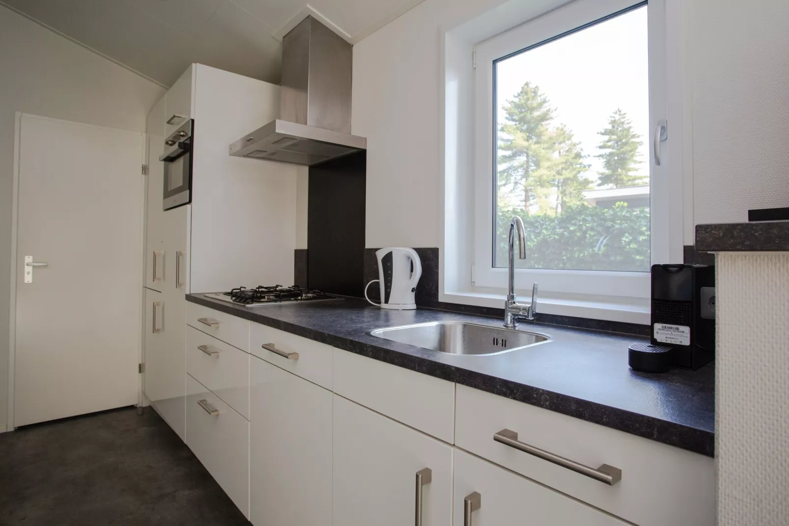 Vakantiepark De Thijmse Berg 16-Kitchen
