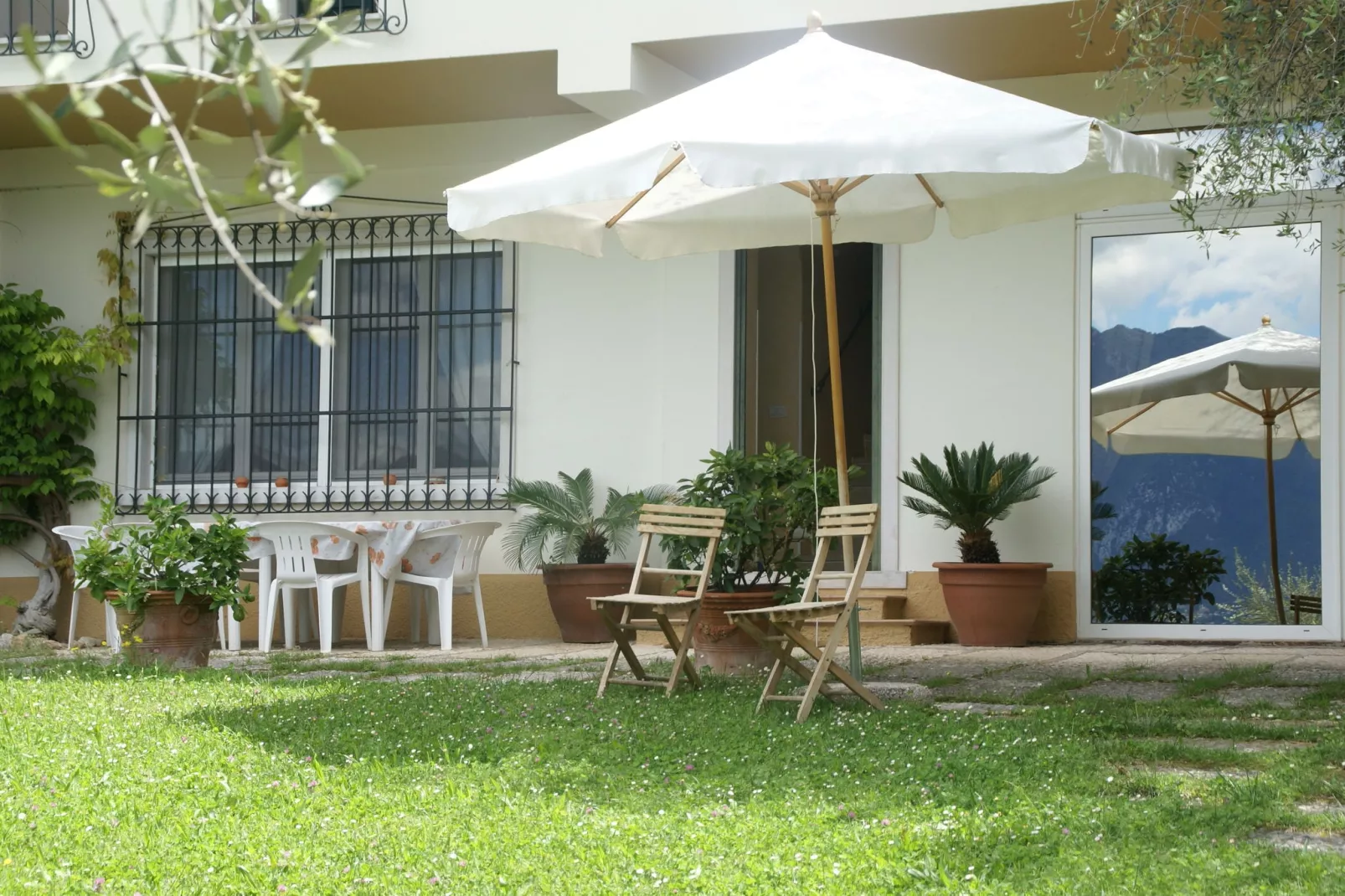 Villa Vista Lago-Balcon-terrasse