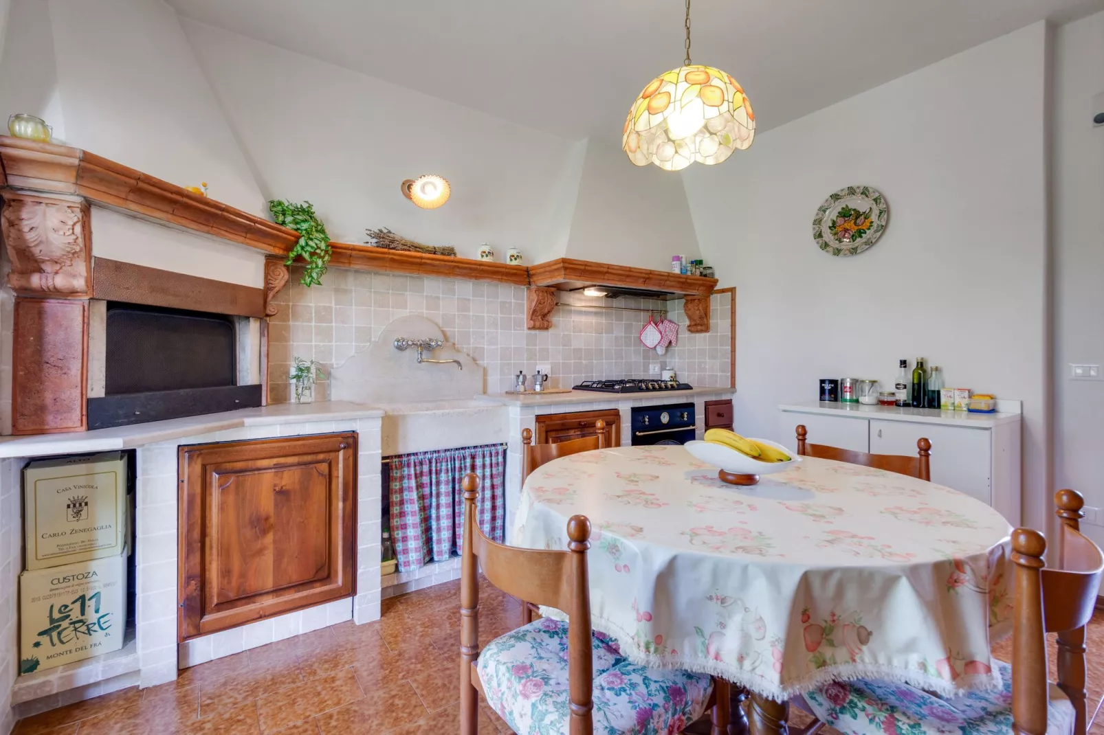 Villa Pozzol-Kitchen