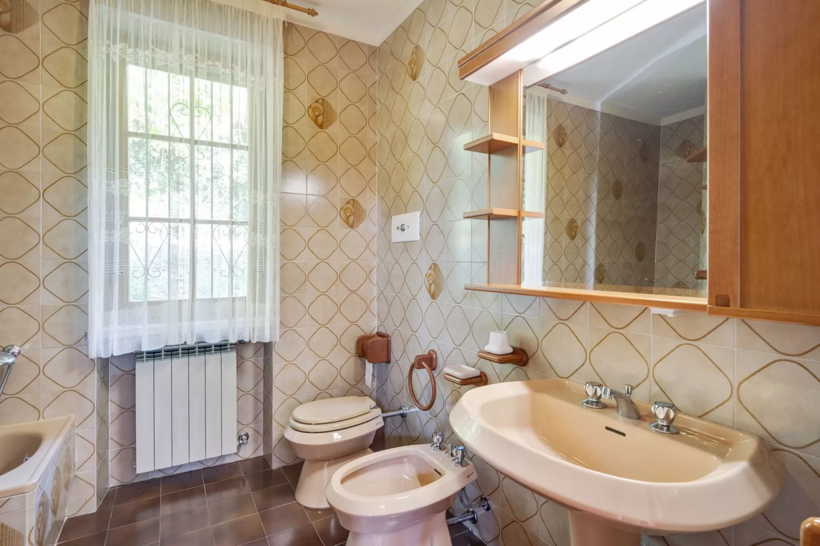Villa Pozzol-Bathroom