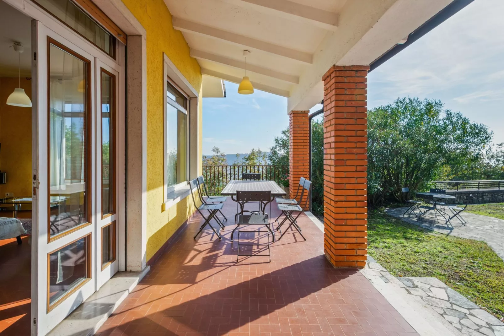 Villa Rovere-Terrace balcony