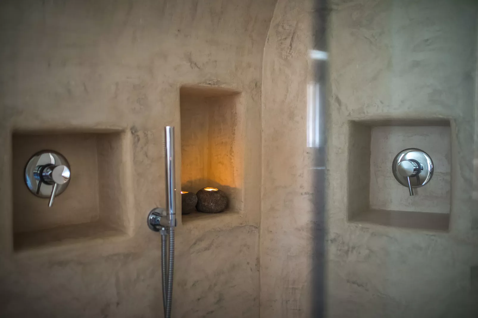 Luxury Trullo Termetrio in Cisternino-Bathroom