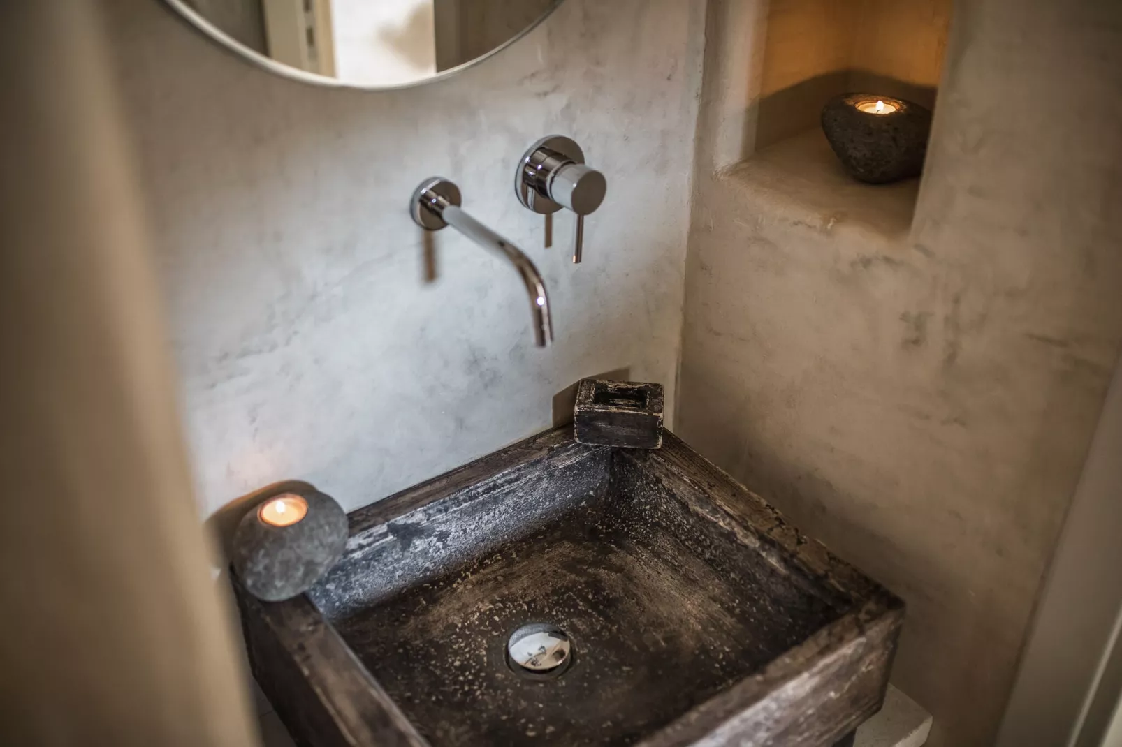 Luxury Trullo Termetrio in Cisternino-Bathroom