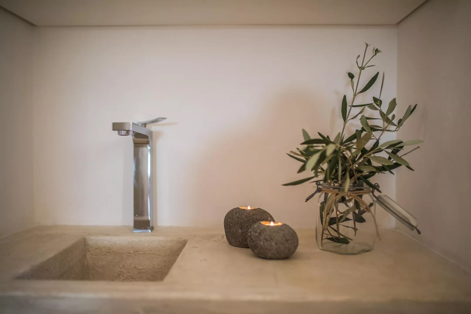 Luxury Trullo Termetrio in Cisternino-Bathroom