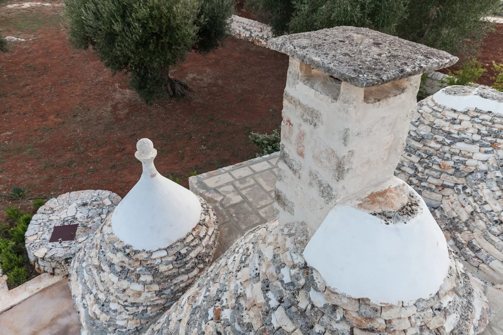 Luxury Trullo Termetrio in Cisternino-Exterior summer